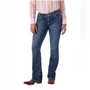 Wrangler Ultimate Riding Jeans Willow In Women's 32